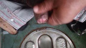 Sexy old man in Indian train toilet jerking