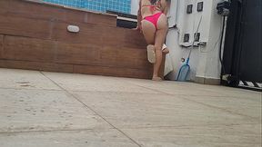 ESPOSA TRAINDO MARIDO COM PISCINEIRO