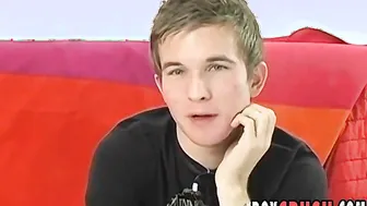 Amateur twink Gabe Crawford interviewed before solo masturbation and cumshot