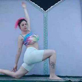 Yoga Beginner Livestream Flash Latina Big Tits