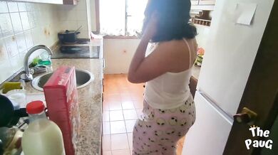 Neighbor slut drowned in kitchen cum