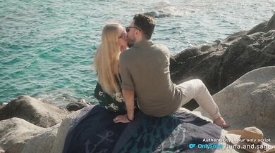 Amateur blonde couple fucking outdoors in wild public passion