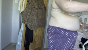 Real Amateur Chubby Girl with Tattoos Tries on Bras and Dresses for You