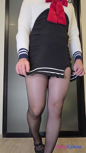 Sissy Kanisa in Cute Fluffy Dress and Vintage Pantyhose