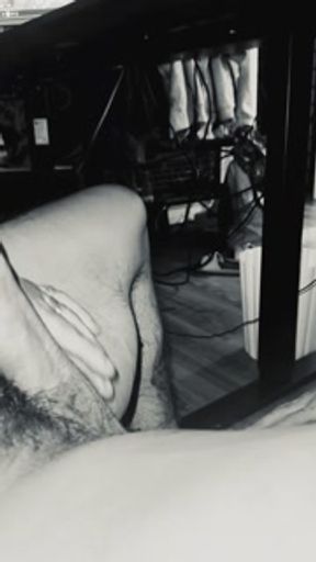 Bored Teen Roomate Gives Me Head