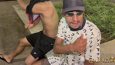 Enganando o gay pra mulherzinha do corno se deliciar gostoso