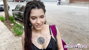 Chica rasta pillada en la calle le gusta el dinero y la verga