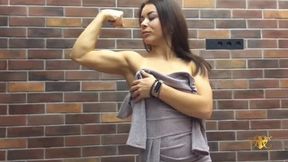 Miss Julia - Fuck me hard, I pose for you
