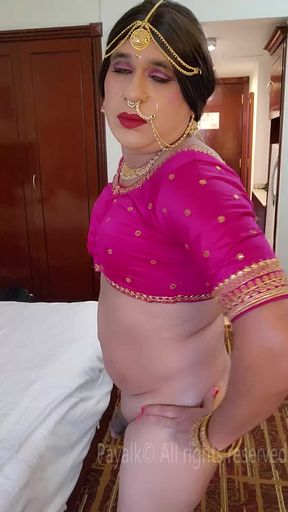 Indian crossy whore Payal dances nude
