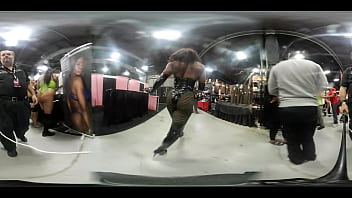 VR Strut and Body tour with Kelli Provocateur at EXXXotica NJ 2019