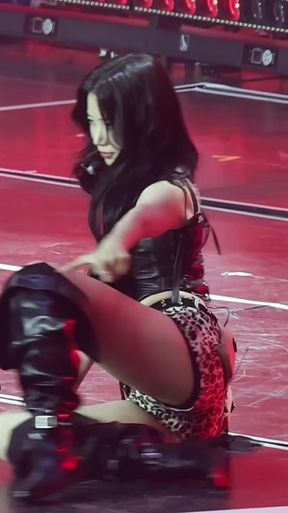 Hot wife enjoys Japanese k-pop music