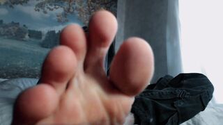 Soles feet inflame humid predominance