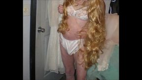 Horny T gurl - like my new wig?