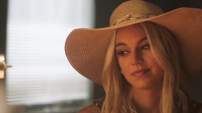 Deeper. BBC Hungry Femme Fatale Kelsey Kane Wants To Be Dominated