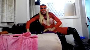 P5 CATSUIT LOVERS, WITH SEX TOYS FETISHTRANSEXUAL RED CATSUIT USING THIS SUB HOLE