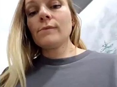 Bondgirl BJ Squirt
