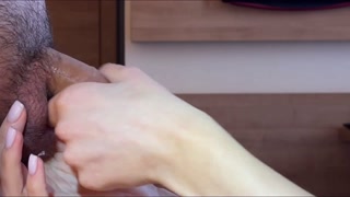 Masturbating Mutually and Slowly in a Hotel Room: Romantic Couple in their First Date try Slow HJ