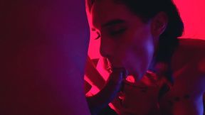 filme completo - marcela dimov nao aguenta de tesao e vai atras de rola em dark room