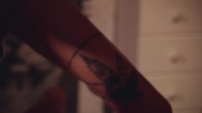 filme completo - marcela dimov nao aguenta de tesao e vai atras de rola em dark room