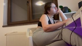 Ripping Some Stinky Farts on Chair