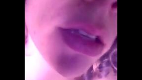 NOVIA LE HABLA A SU AMANTE