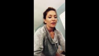 Munnsex &#8211; POV anal hjemmelaget film av ung jente knullet i rumpa