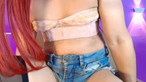 Colombian in Tights, Watch Her Loaded Balls Bounce