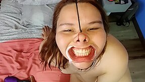 A Esta Hermosa Gordita Le Encanta Usar Mi Semen Como Crema Para Peinar