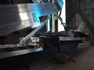 Naomi after 2 hours of automatic banging. fuckmachine burned out/ Naomi 9