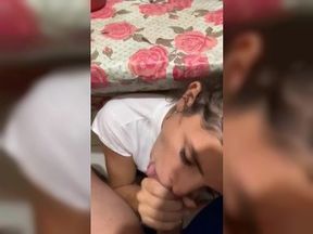 companion sucked me off under the table while her mother went to the kitchen