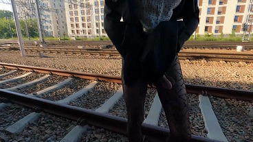 TEEN TRANS OLIVIA TRAIN RAILWAYS FLASH ROUND ASS AND DICK