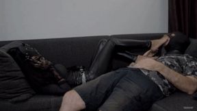 Feet On Face (wmv)
