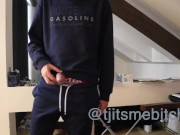 guy beating his Jerry - masturbation