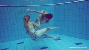 Marusia and Melisa Darkova Underwater Lesbos
