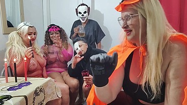 ESPECIAL DE HALLOWEEN SEXY ASSUSTADOR sejam bem vindos ao inferno orgia surubas um gang bang melhor festa do Brasil só vem