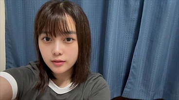 昔、エロ本拾ってトイレでおまんこ触りながらオナニーしてた女子大生。今も相変わらずオナニーしてます...