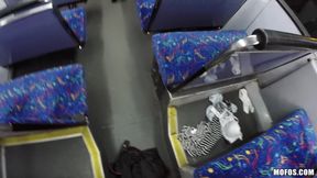 Mofos - Petite Lola Gatsby Meets Ryan & Gets Fucked Hard by the Bus Inspector on the End of His Shift