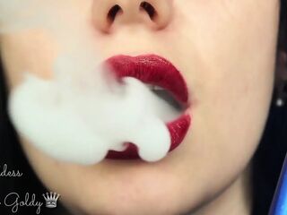 Cum to my large lips and hookah smoke!