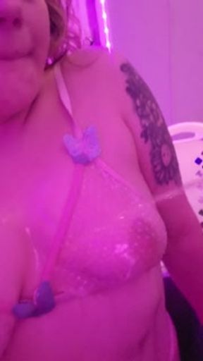 💛🚿Wishabella's Sensually Soaked 1st Golden Shower💛🚿