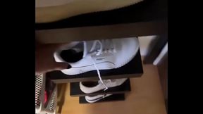 Good morning! #pedsocks #feet #fetish #darkbluesocks #sneacker #feetworld #creator #socks #socksfetish