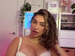 Leedah ASMR - toxic girlfriend with hot huge tits