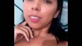 Look how I touch my hairy pussy, do you like to see me hairy like that or do you want me to shave?