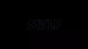 Sexy MILF gets pounded and slapped in rough BWC action