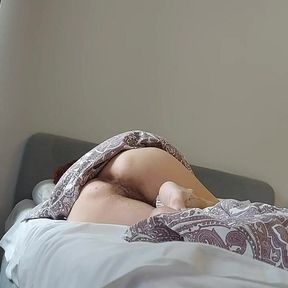 I Had a Dream About Sex, About How I Masturbate a Hairy Pussy