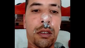 Amo porra na cara (cumself)