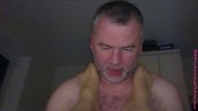 Tempting Nylon Feet Experience: A Sensual Journey with a Captivating MILF