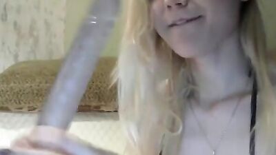 DEEPTHROAT QUEEN WEBCAM 2