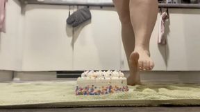 Worship the Mess I Make 👣🎂