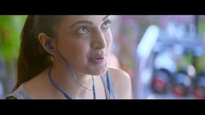 Kiara Advani Navel and Boobs