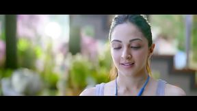 Kiara Advani Navel and Boobs